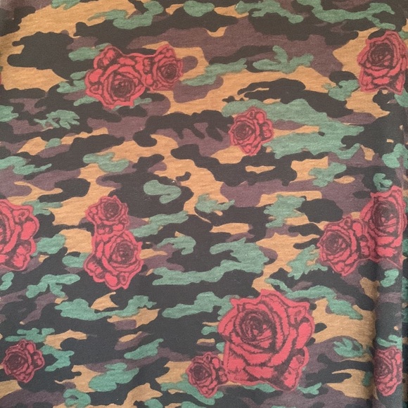 LulaRoe Carly dress extra small camp with roses - Picture 4 of 4